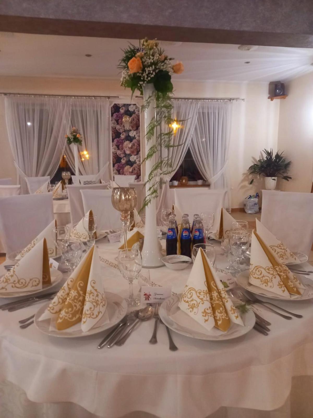 Hotel Magnat Głogów Małopolski Екстериор снимка